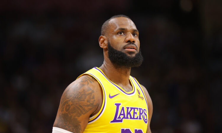 LeBron James, Los Angeles Lakers, Golden State Warriors