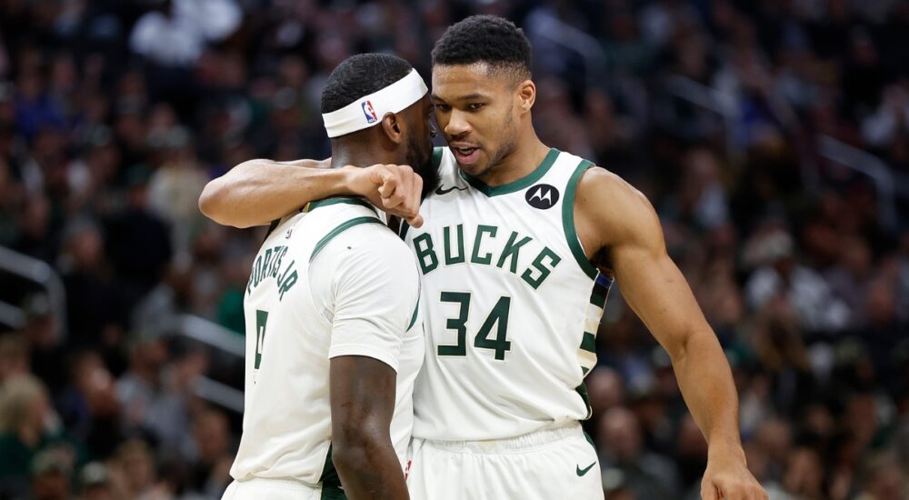 Giannis Antetokounmpo, Bobby Portis, Milwaukee Bucks, NBA